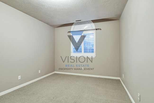 Building Photo - 12208 S La Quinta Pl