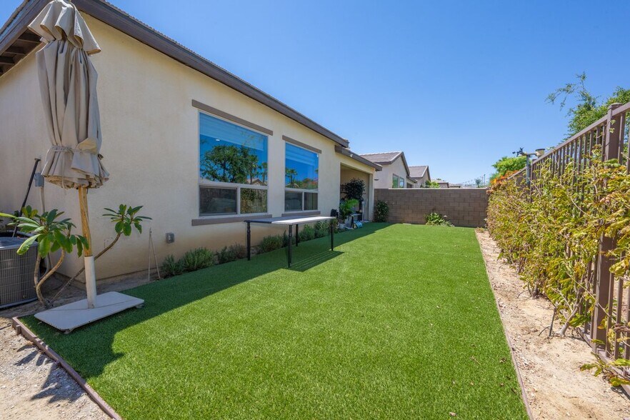 Building Photo - 80088 Canyon Club Ct.