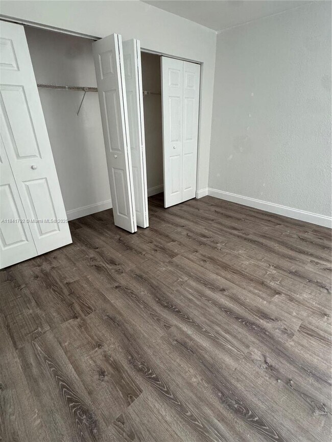 Building Photo - 2935 NE 163rd St