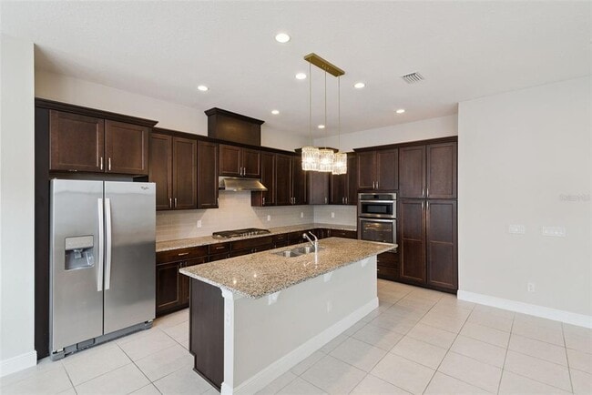 Building Photo - 8884 Bismarck Palm Dr