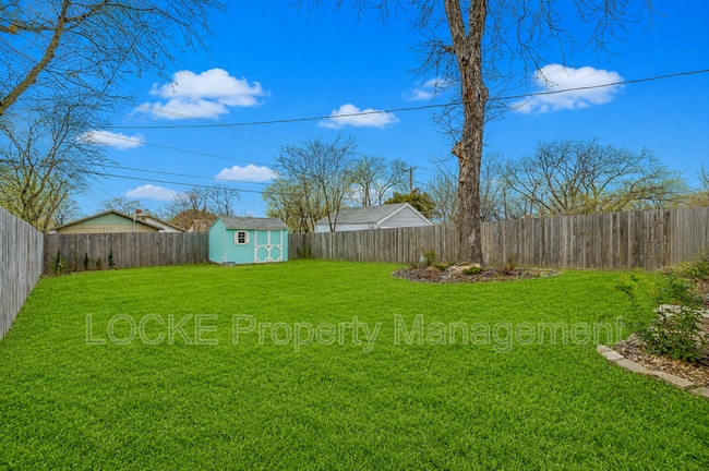 Building Photo - 3024 8th Ave