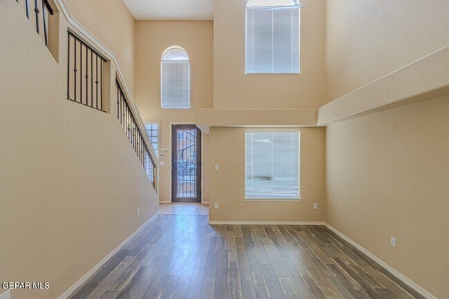 Building Photo - 4020 Hueco Land Ln