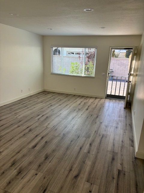 Building Photo - 275 Mesa Dr