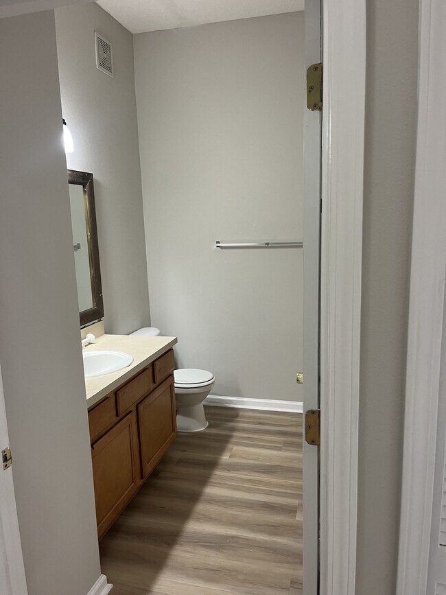 Building Photo - 5101 Playpen Dr