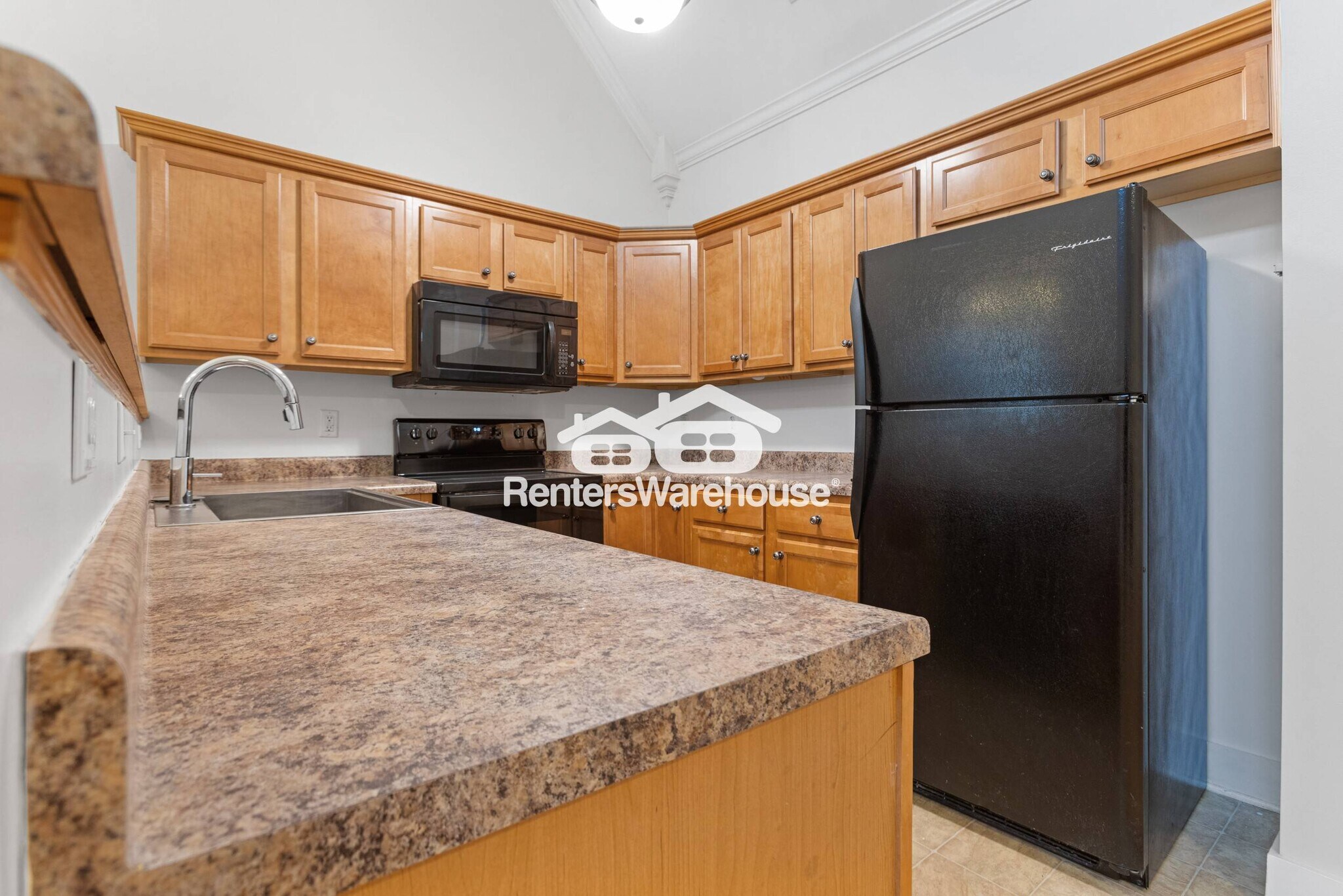Building Photo - 2070 Rossburg Pl