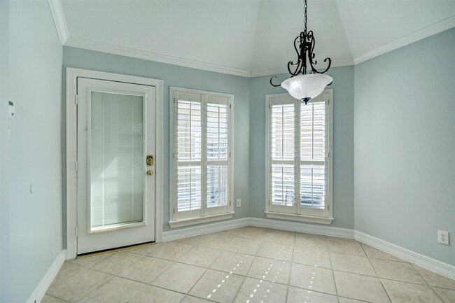 Building Photo - 3223 Logan Crest Ct