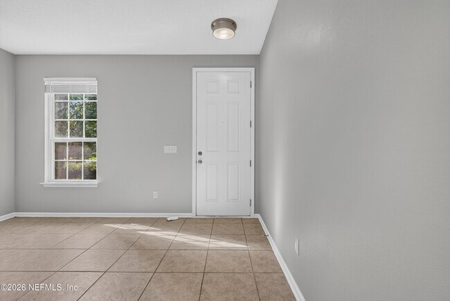 Building Photo - 13685 Goodson Pl