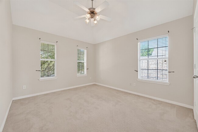 Building Photo - 21122 Maybrook Manor Ln