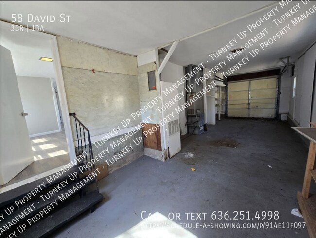 Building Photo - 58 David St