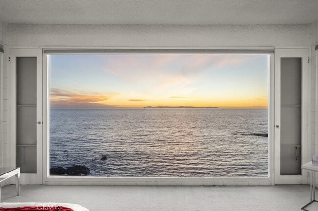 Building Photo - 31877 Circle Dr