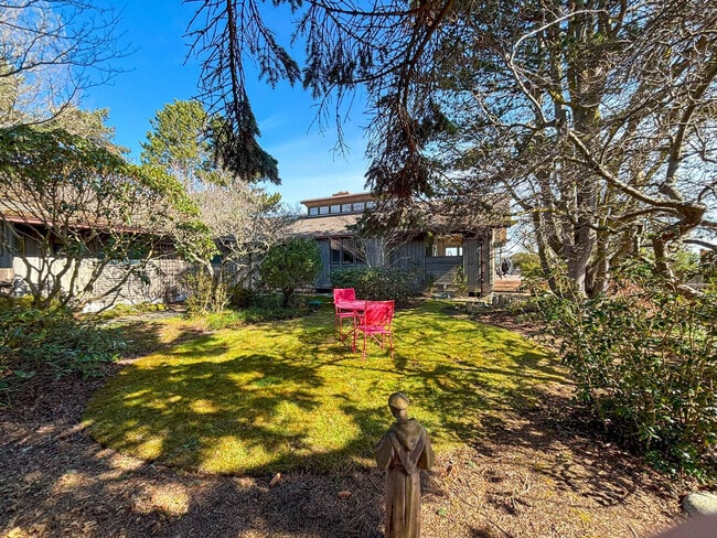 Building Photo - 951-953 3 Crabs Rd