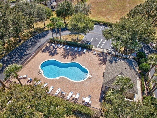 Building Photo - 1519 Priory Cir