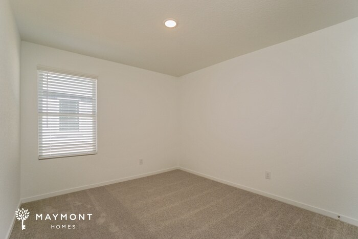 Building Photo - 14810 Warwick Shire