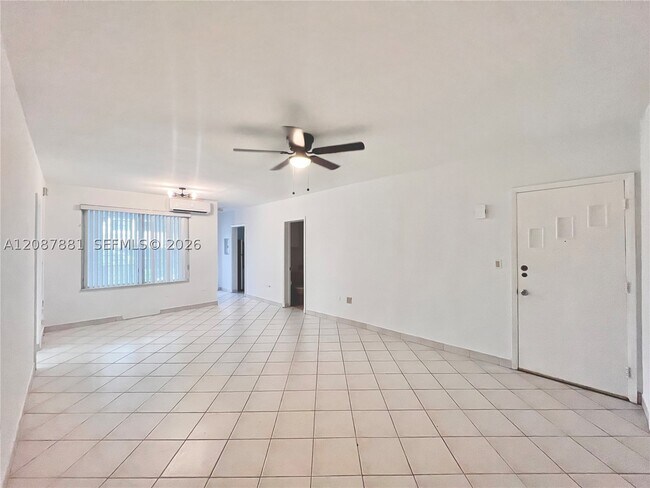 Building Photo - 10178 Collins Ave