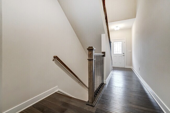 Building Photo - 5805 Barrowlands Ct