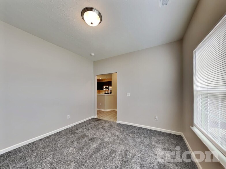 Building Photo - 2771 Anchusa Dr