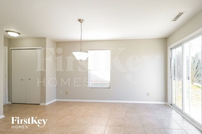 Building Photo - 4154 Lakewood Glen Dr