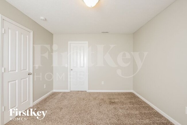 Building Photo - 10452 Hunters Crossing Blvd