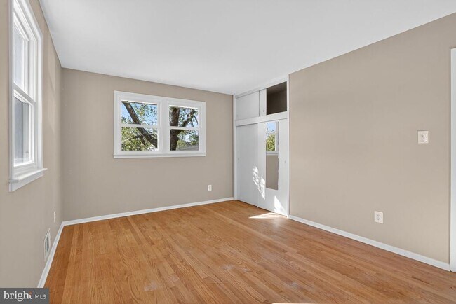 Building Photo - 5307 Kepler Ln