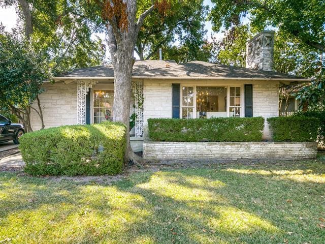 Primary Photo - 3137 Lovers Ln