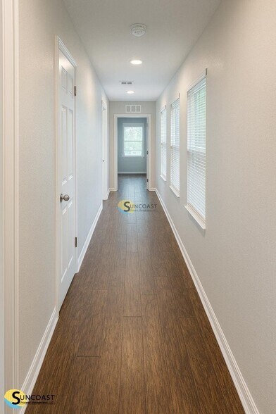 Building Photo - 8026 Galveston Ave