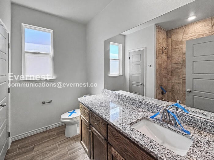 Building Photo - 2236 Hornbeam St