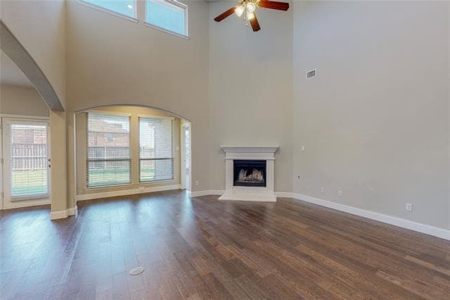 Building Photo - 6505 Mandalay Ct