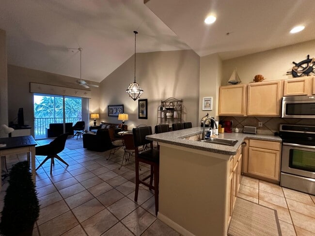 Building Photo - 16450 Millstone Cir