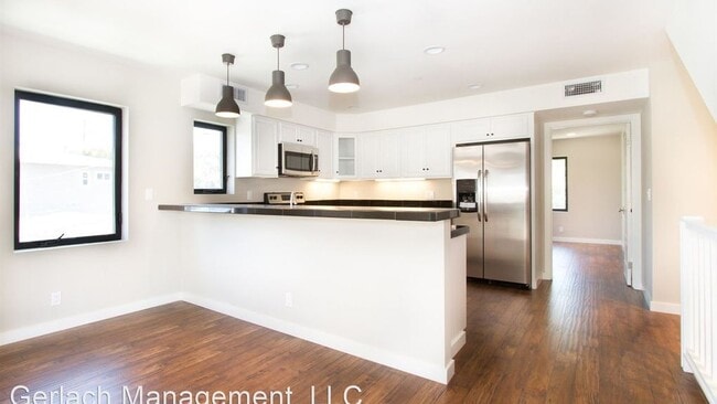 Primary Photo - 1162 W 29th St Los Angeles, CA 90007