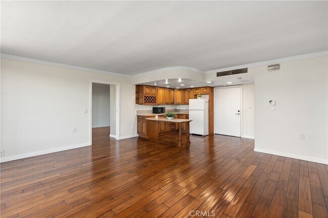 Building Photo - 24055 Paseo Del Lago W