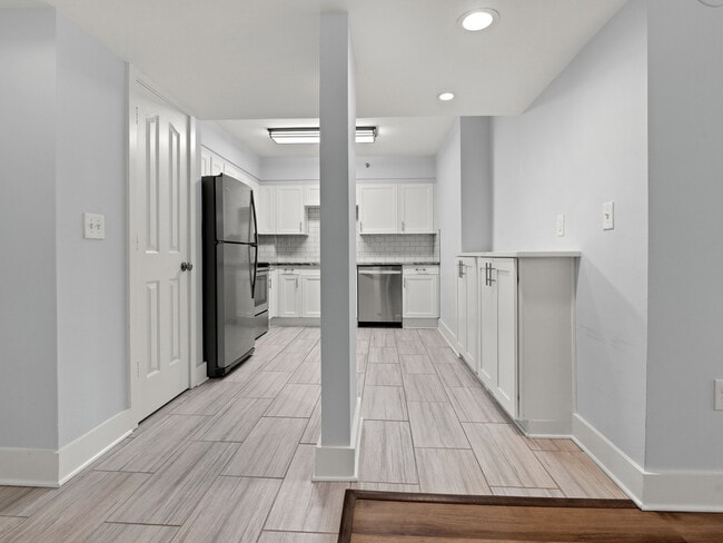 Building Photo - 2870 Pharr Ct S Northwest