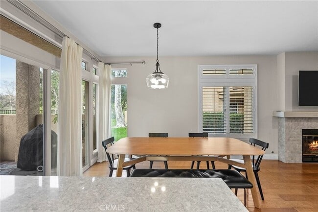 Building Photo - 24013 Arroyo Park Dr