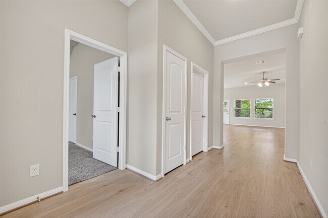 Building Photo - 18203 Samie Nell Ct
