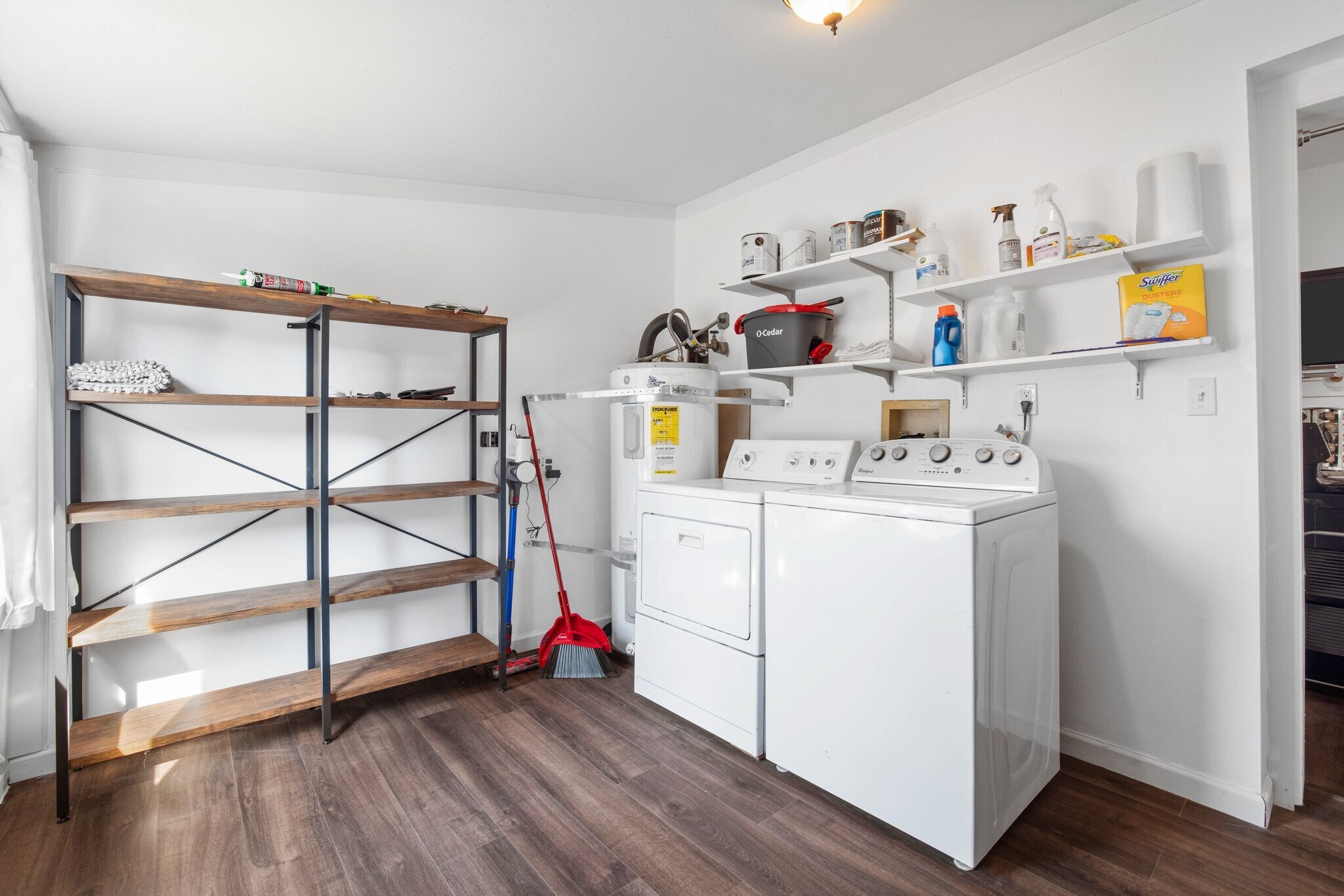 Building Photo - 4116 S Thompson Ave