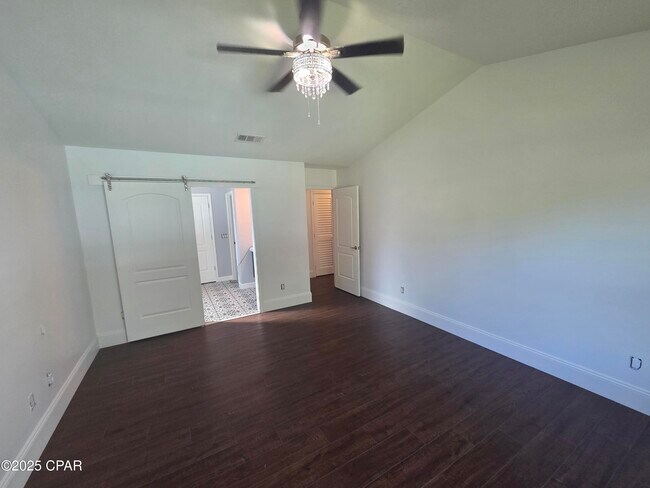 Building Photo - 1303 Sutherland Ct