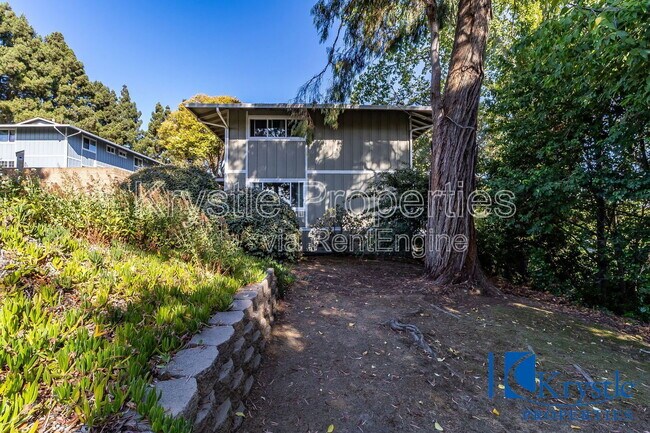 Primary Photo - 138 Warwick Dr