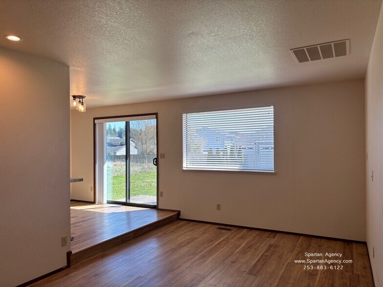 Building Photo - 18303 104th Street Ct E
