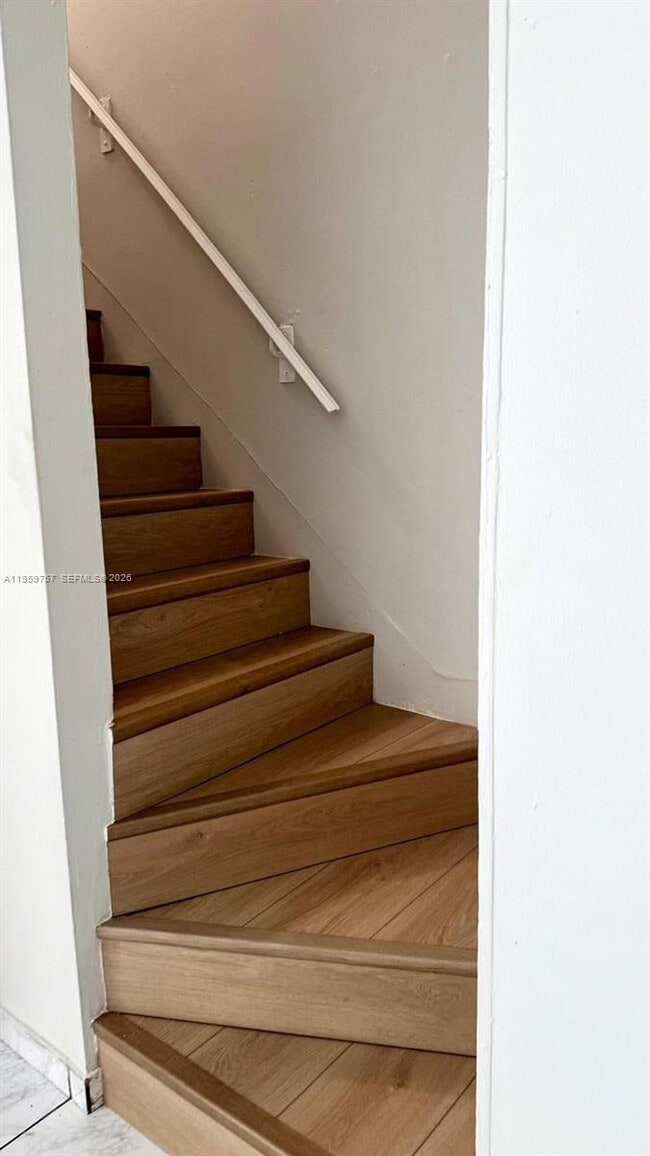 Building Photo - 110 SW 108th Ave