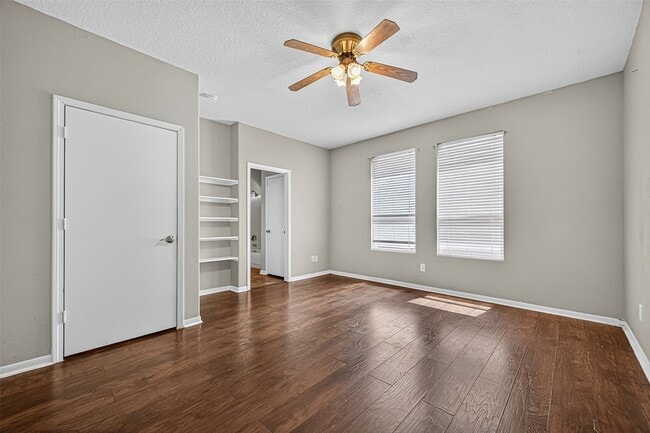 Building Photo - 15430 Elm Leaf Pl