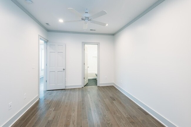 Building Photo - 10 Orrs Ct