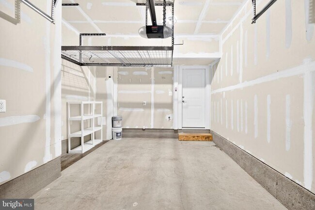 Building Photo - 4053 Legato Rd