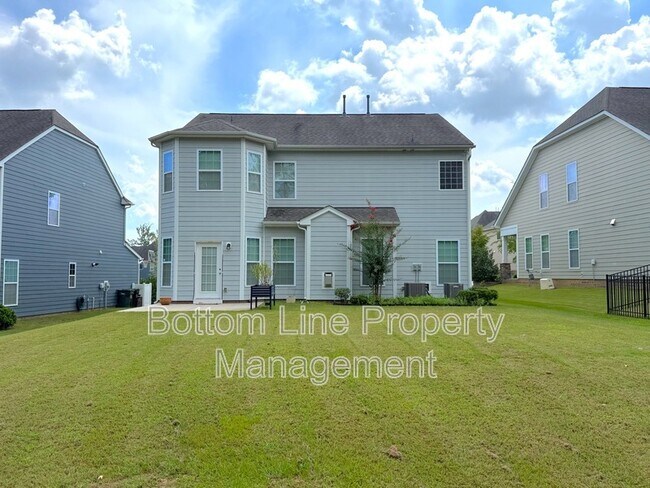 Building Photo - 10652 Sky Chase Ave NW