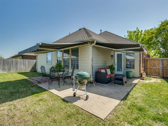Building Photo - 508 Hackberry Dr