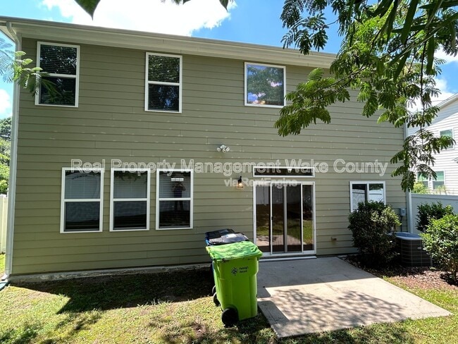 Building Photo - 5336 Black Maple Dr
