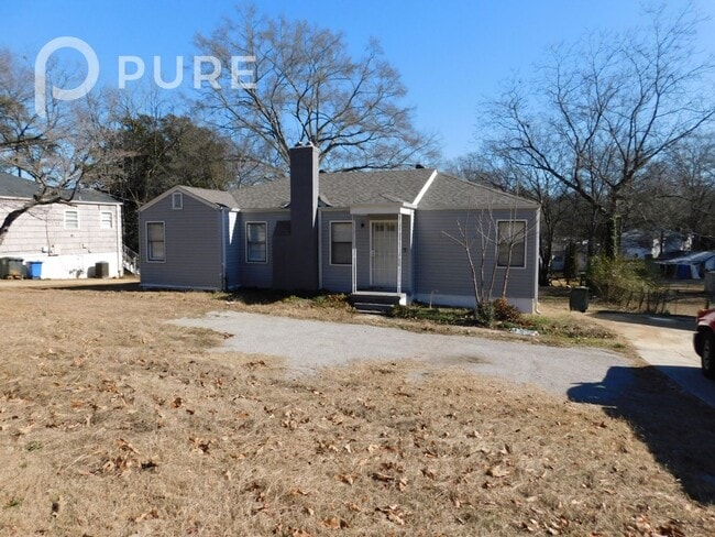 Building Photo - 909 5 Mile Rd