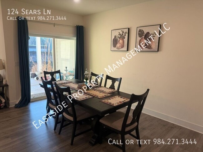 Building Photo - 124 Sears Ln