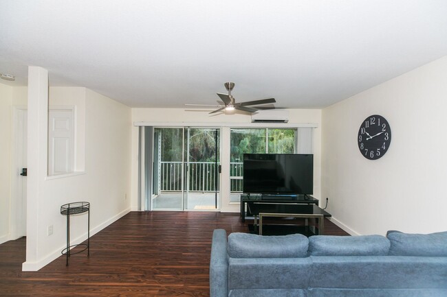 Building Photo - 95-270 Waikalani Dr. #I204