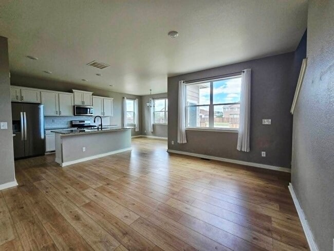 Building Photo - 10116 Castor Dr