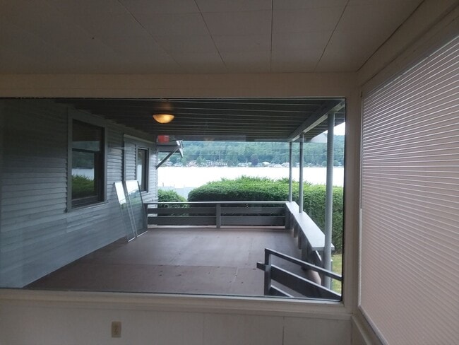 Building Photo - Spacious 3-Bedroom Home for Rent in Silver...