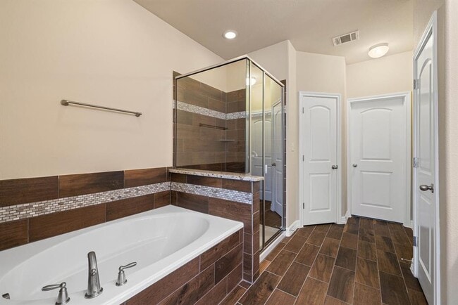 Building Photo - 11829 Terraza Cir